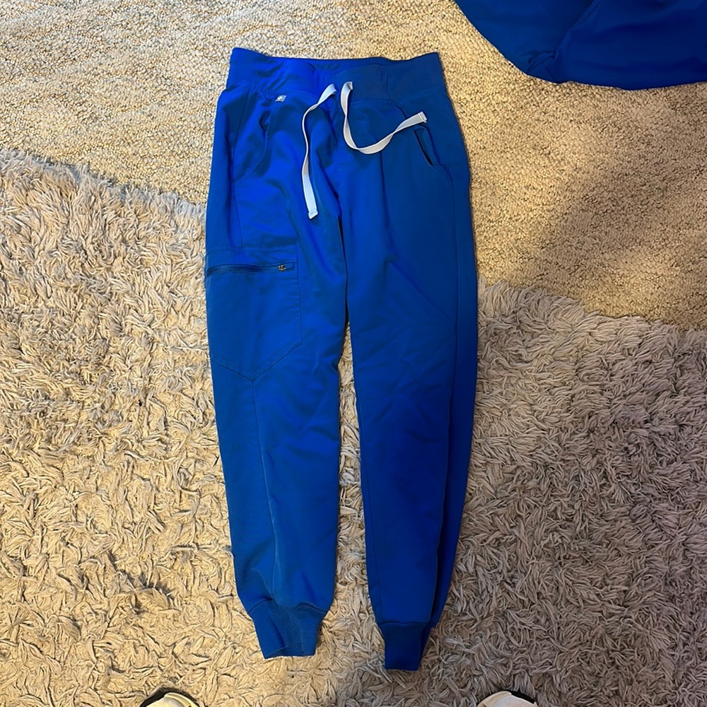 FIGS jogger scrub pants